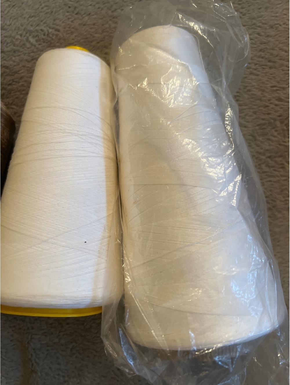 Mixed Color Sewing Thread Spools Set - Picture 6 of 9
